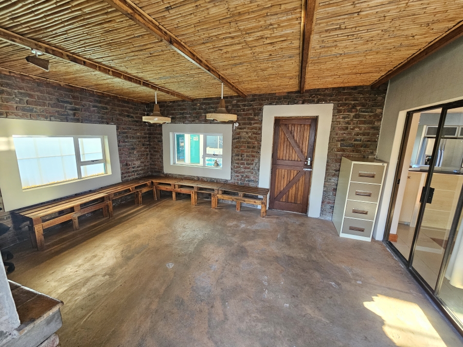 5 Bedroom Property for Sale in Riversdale Western Cape